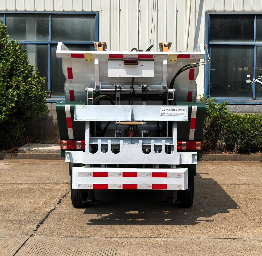金沙田牌AQY5030ZZZBEV純電動自裝卸式垃圾車公告圖片