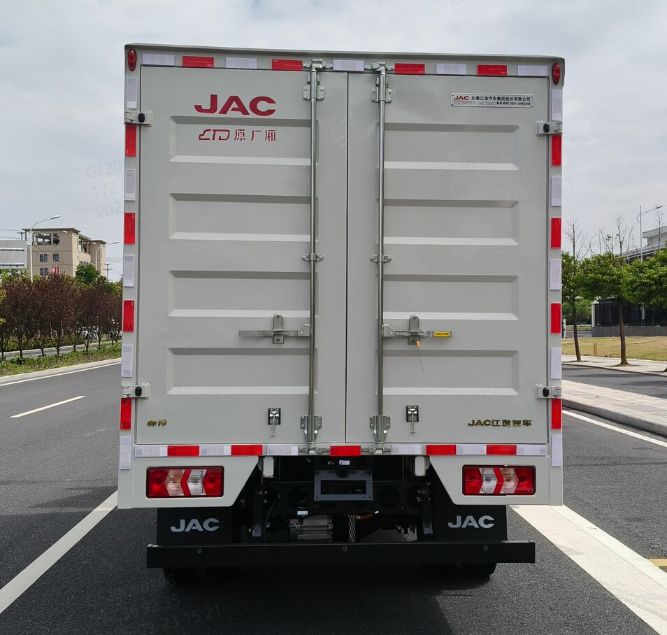 江淮牌HFC5043XXYP4EV3純電動廂式貨車公告圖片