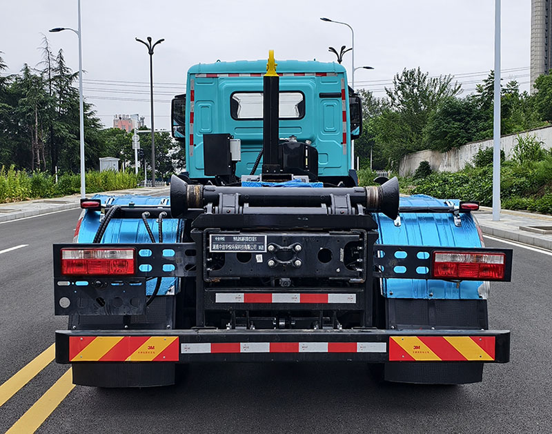 中佳華悅牌ZHN5251ZXXCLBEV純電動車廂可卸式垃圾車公告圖片