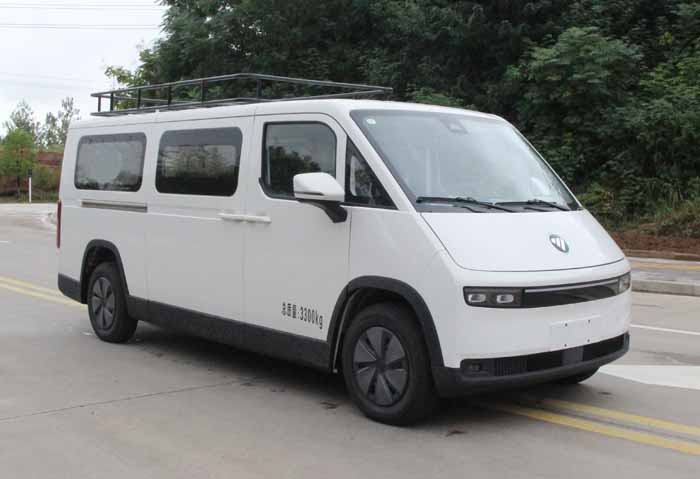 縱昂牌CLT5030TSYBJBEV純電動宿營車