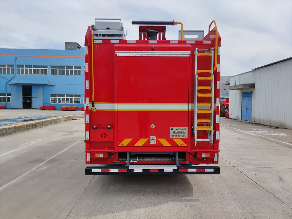捷達消防牌SJD5190GXFAP50/WEA壓縮空氣泡沫消防車公告圖片