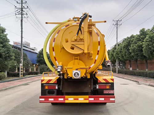 龍牧雙星牌LMX5181GQWSXLG6清洗吸污車公告圖片