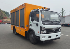 大流量排水抢险车