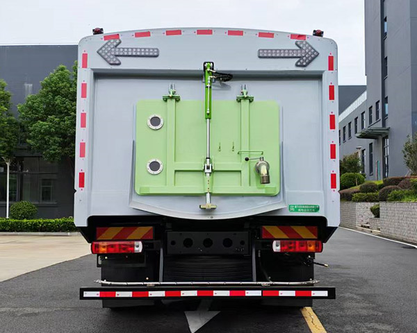 程力牌CL5180TXSBEVDP純電動(dòng)洗掃車(chē)公告圖片