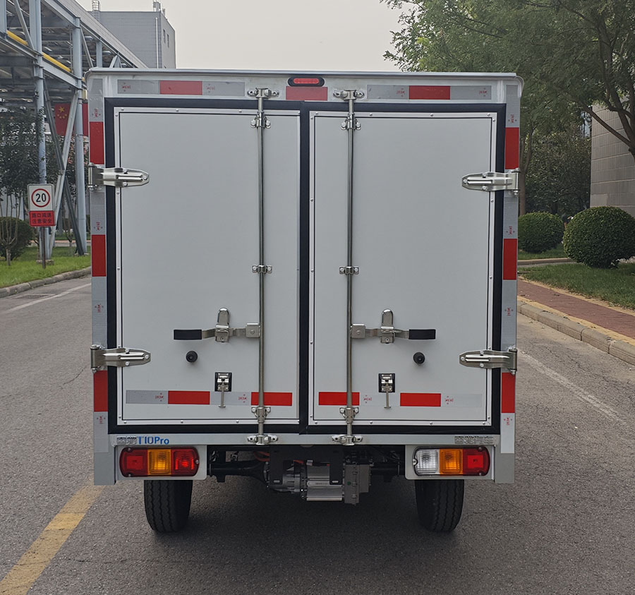 雷馳牌HLD5021XXYBEV純電動(dòng)廂式貨車(chē)公告圖片