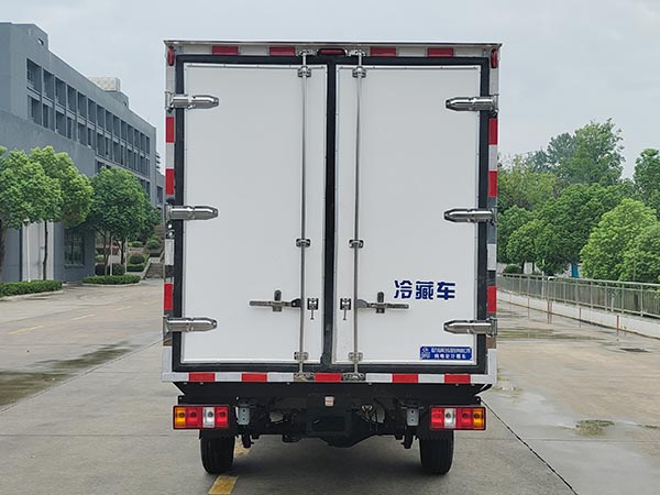 程力威牌CLW5030XLCBEVBXW純電動冷藏車公告圖片