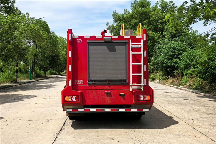 先行科技牌XXP5100GXFSG35/S6水罐消防車公告圖片