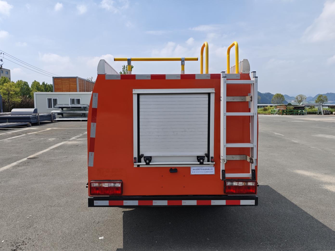 襄江牌XFX5041TGPQL6遠(yuǎn)程供排水搶險(xiǎn)車公告圖片