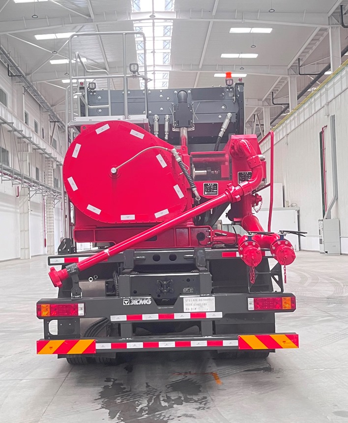 徐工牌XGJ5450TYL壓裂車公告圖片