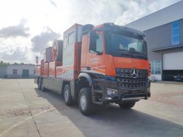 杰瑞牌JR5411TLG連續(xù)油管作業(yè)車