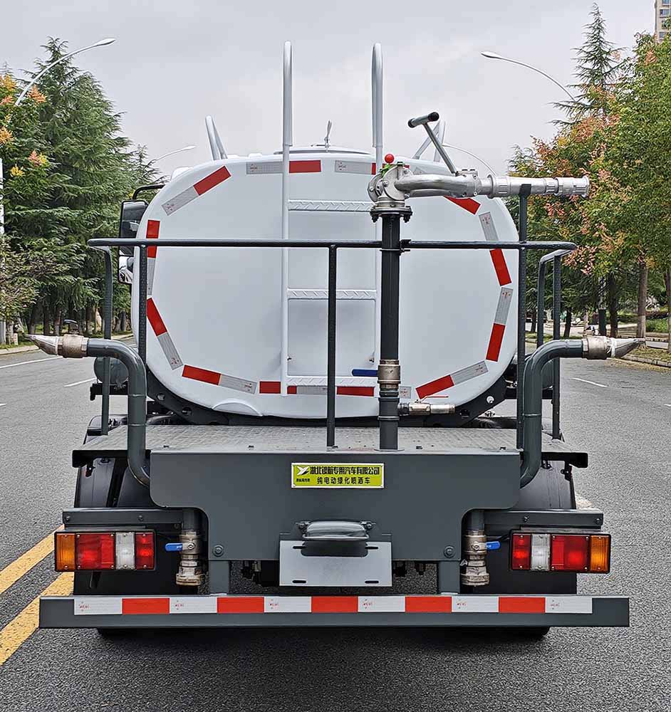 澳航同舟牌AYH5070GPSDFDBEV純電動(dòng)綠化噴灑車(chē)公告圖片