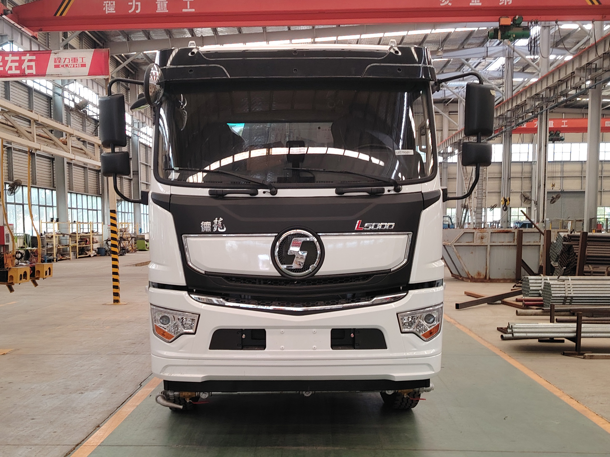 程力重工牌CLH5183GPSSX6綠化噴灑車公告圖片