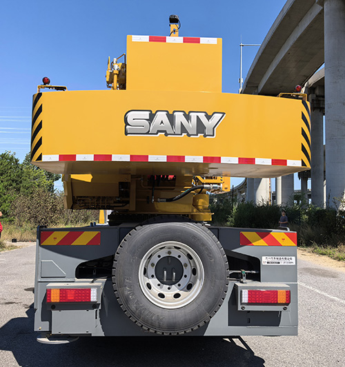 三一牌SYM5336JQZ25C5汽車起重機公告圖片