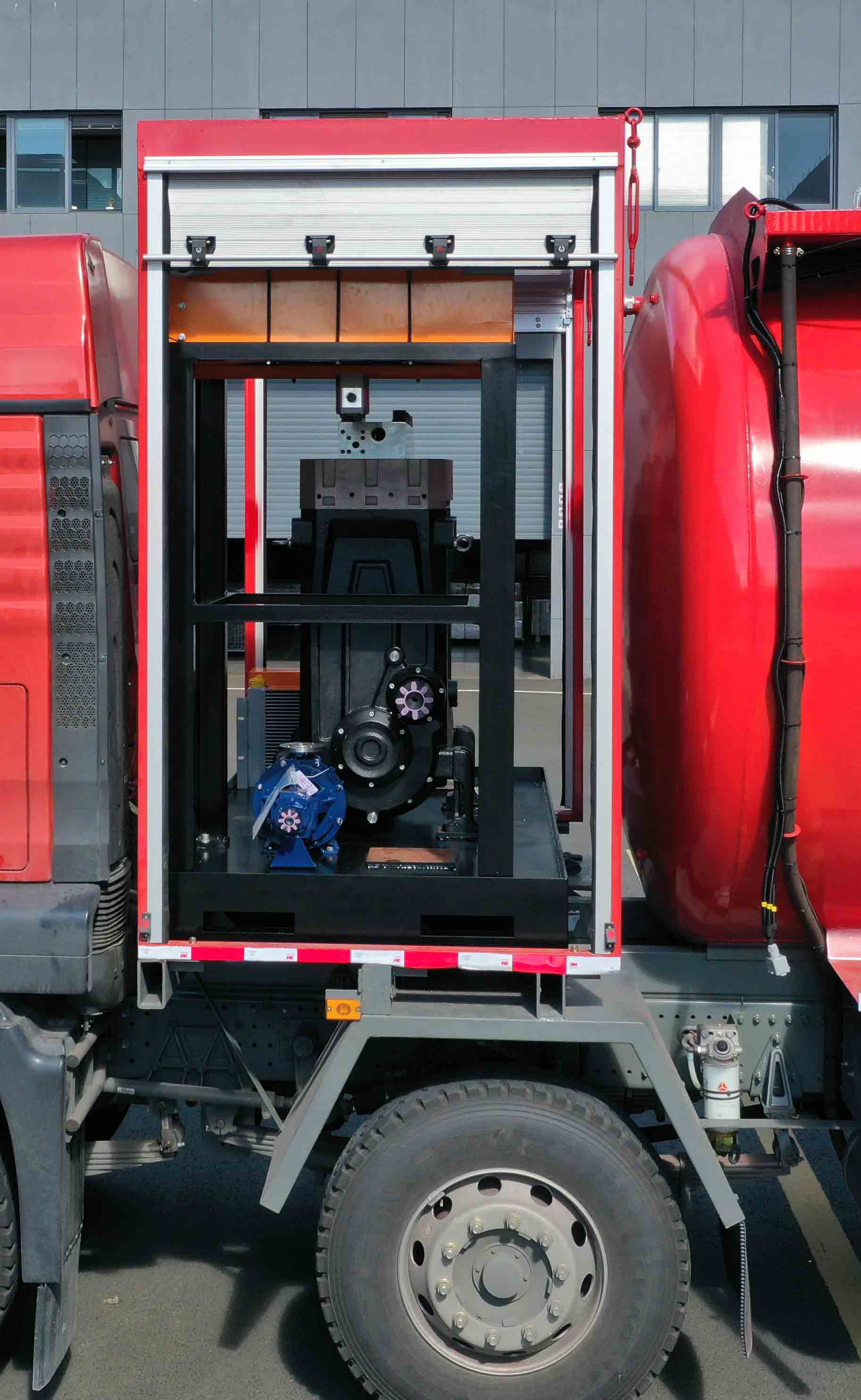 程力威牌CLW5315GQWAHA清洗吸污車公告圖片