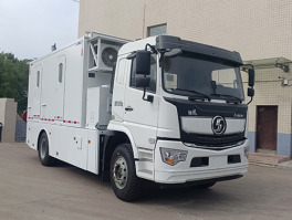 指挥车
