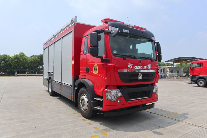 楚勝牌CSC5140TXFQC100/Z6器材消防車