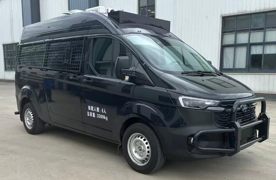 盾甲牌GDJ5030XYB運(yùn)兵車