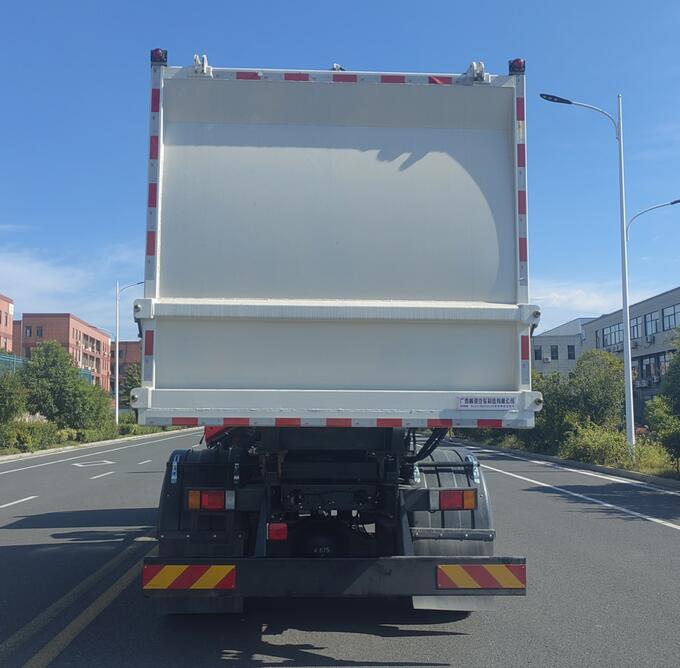 柳馳牌GLC5180ZDZLZ6吊裝式垃圾車(chē)公告圖片