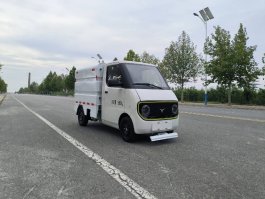 纯电动路面养护车