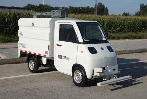 纯电动路面养护车