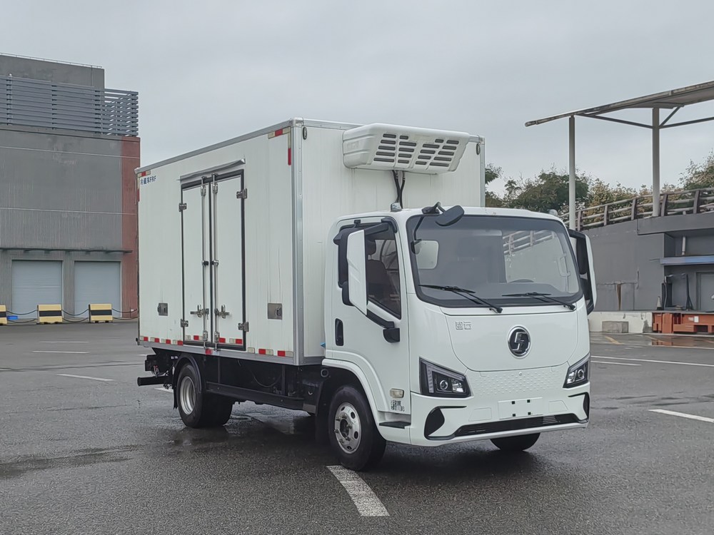 SX5040XLCBEV341NNM型純電動(dòng)冷藏車圖片
