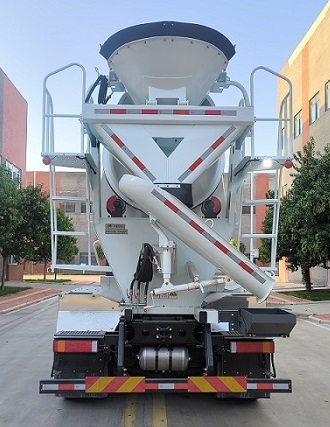 宇通牌ZKH5322GJBP6BEV1K純電動(dòng)混凝土攪拌運(yùn)輸車公告圖片