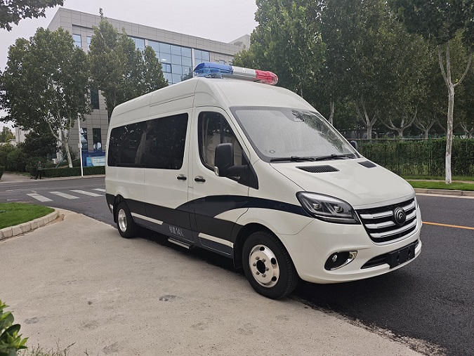 宇通牌ZK5040XQCD61囚車