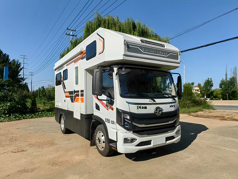 DKF5090XLJDF6型旅居車圖片