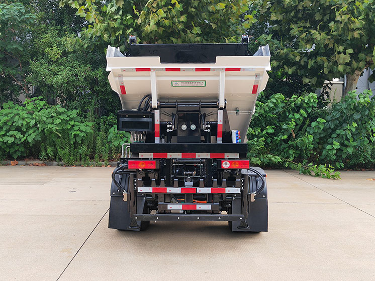 中科尚昇牌ZKS5041ZZZTEV純電動(dòng)自裝卸式垃圾車公告圖片