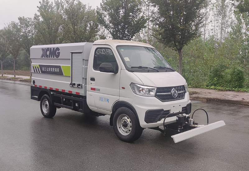 DXA5030TYHDBEV型純電動(dòng)路面養(yǎng)護(hù)車(chē)圖片