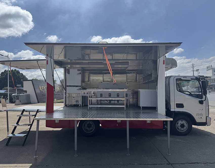 專力牌ZLC5040XCCBJBEV純電動(dòng)餐車公告圖片