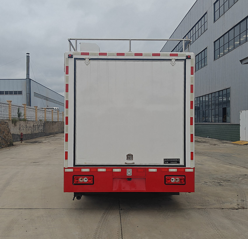 專力牌ZLC5040XCCBJBEV純電動(dòng)餐車公告圖片