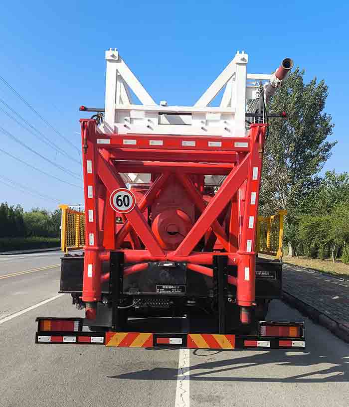 航天泰特牌TAS5800TXJ修井機(jī)公告圖片