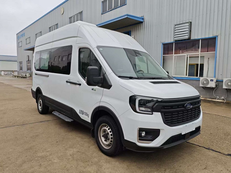 TYM5040XYLV363C6型醫(yī)療車圖片