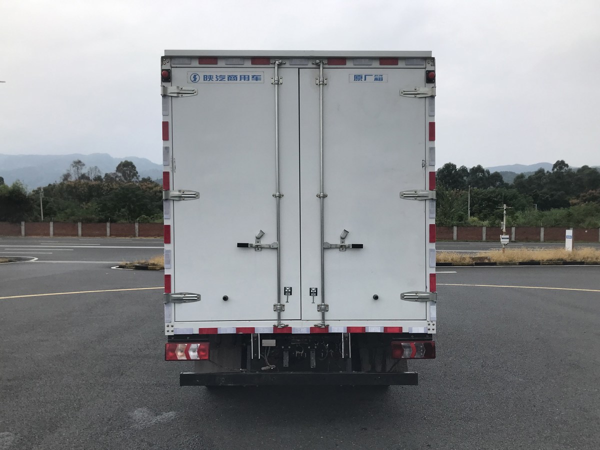 陜汽牌SX5040XXYBEV341NNM純電動(dòng)廂式貨車公告圖片