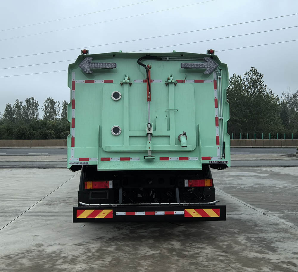 長灃牌CFC5180TXSHQBEV純電動洗掃車公告圖片