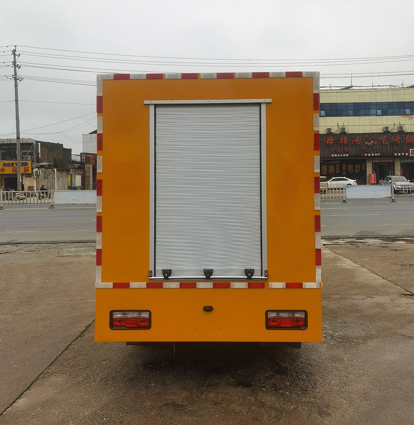 專力牌ZLC5045XXHEQ6救險(xiǎn)車公告圖片