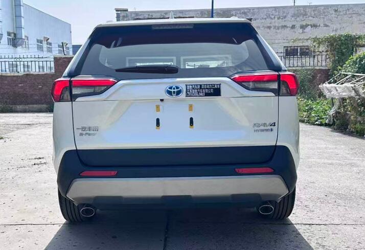 瓏致汽車(chē)牌LZV5020XGJ9HEV混合動(dòng)力工具車(chē)公告圖片