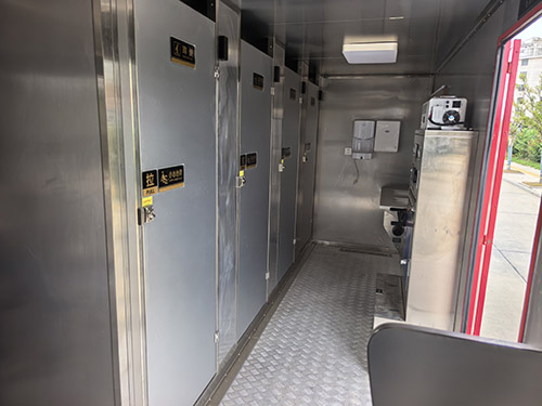 虹宇牌HYS5170XCSZ6廁所車(chē)公告圖片