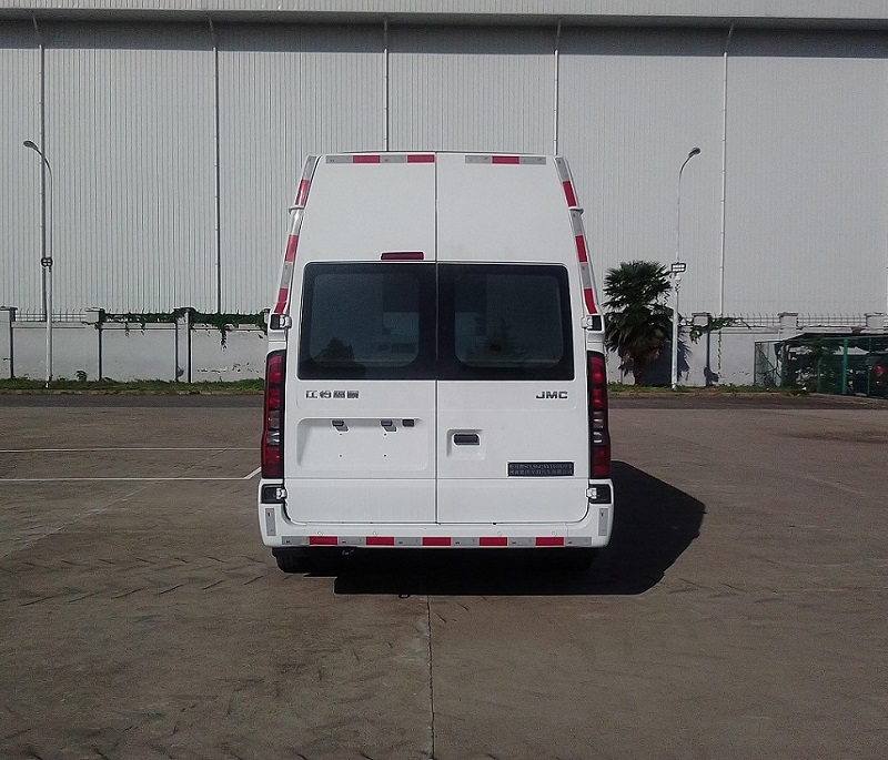 松川牌SCL5042XYL01醫(yī)療車公告圖片