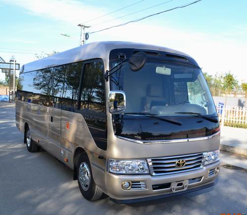 鈞天牌JKF5061XSW商務(wù)車(chē)