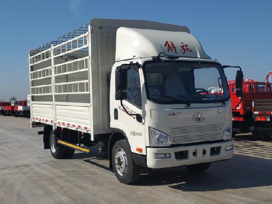 解放牌CA5110CCYP40K59L3E6A84倉(cāng)柵式運(yùn)輸車