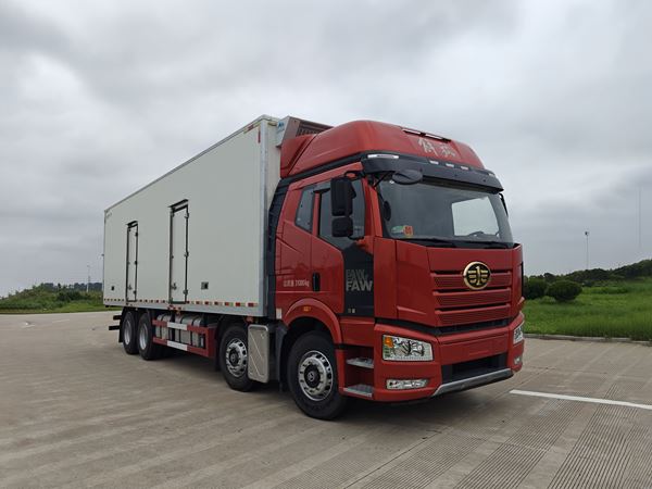 解放牌CA5310XLCP66K24L7T4E6冷藏車