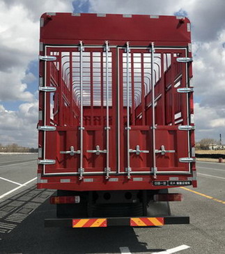 解放牌CA5320CCQP66K24L7T4E6畜禽運(yùn)輸車公告圖片