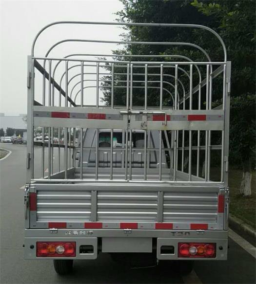 金杯牌JKC5030CCY-DS6BL4倉柵式運(yùn)輸車公告圖片