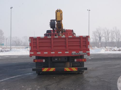 解放牌CA5310JSQP66K2L6T4E6隨車起重運(yùn)輸車公告圖片