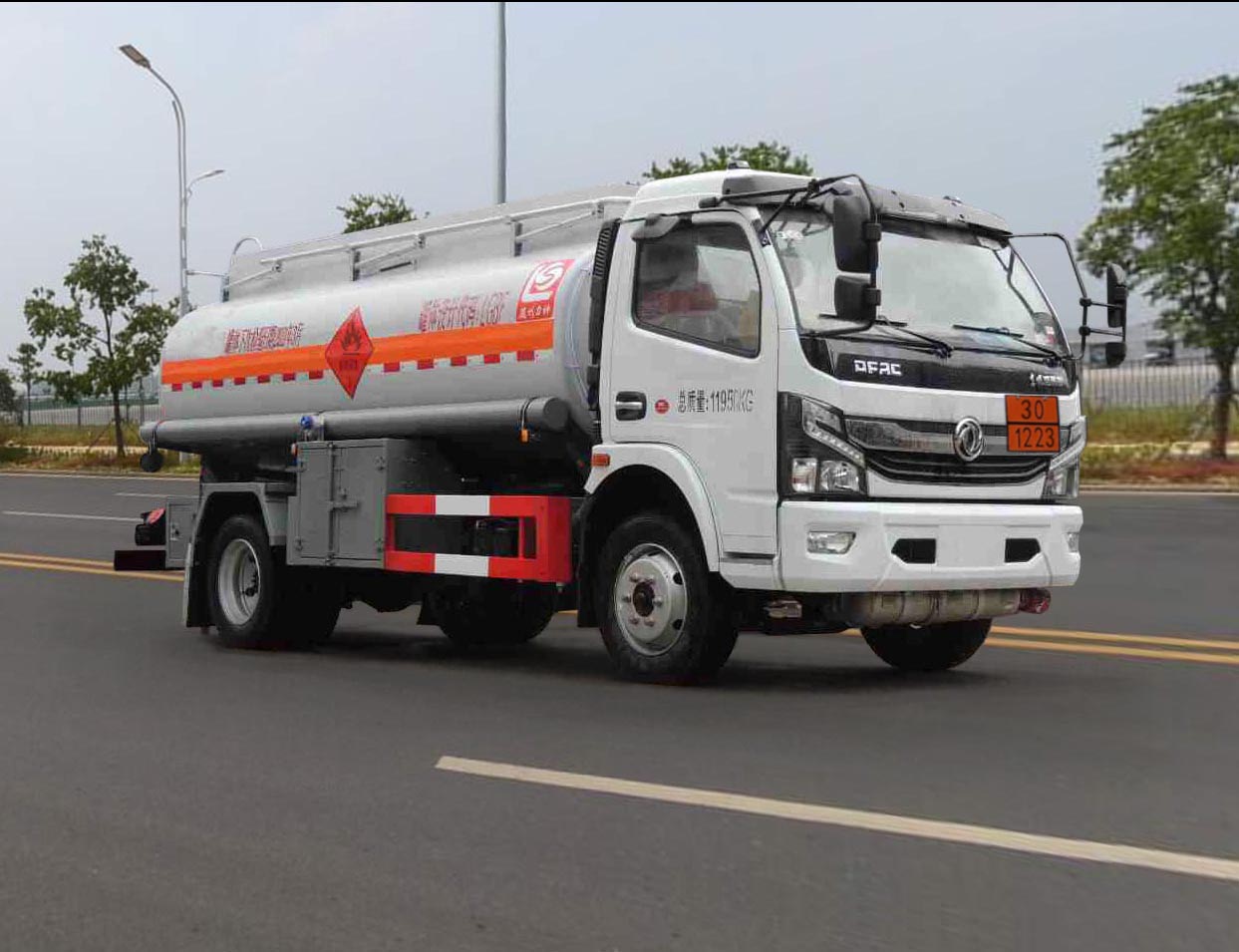 醒獅牌SLS5120GJYE6加油車