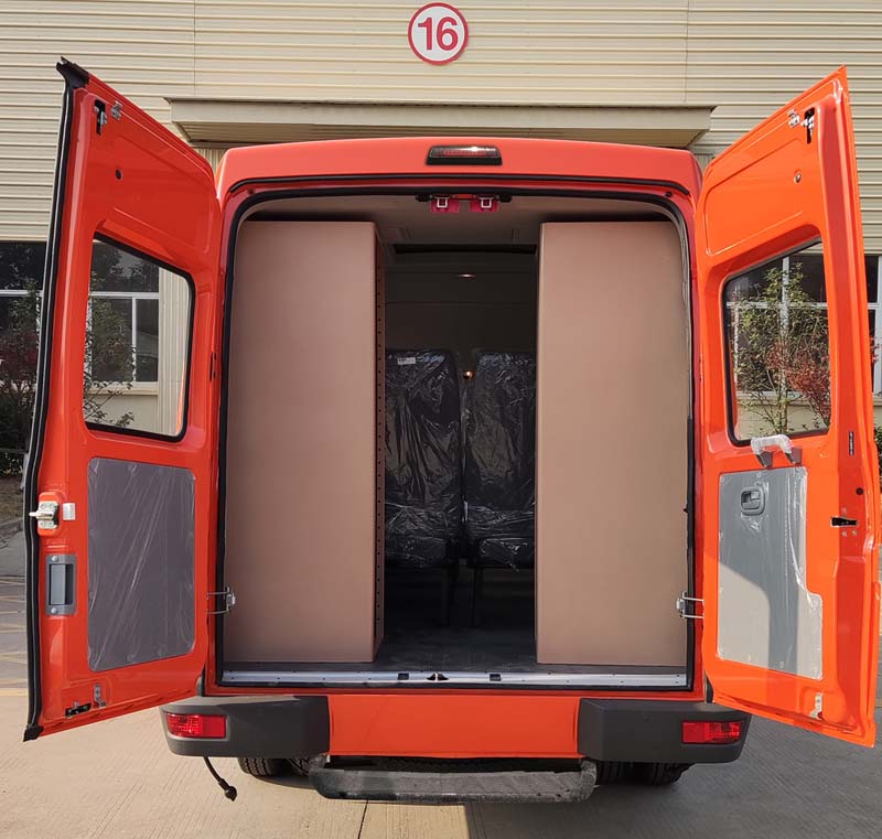 依維柯牌NJ5046XGCF2A工程車(chē)公告圖片