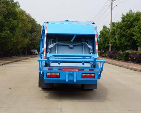 東風(fēng)股份多利卡D7 XZL5120ZYS6壓縮式垃圾車公告圖片