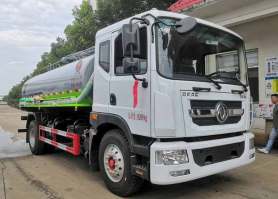 東風(fēng)股份多利卡D9 SZD5165GXE6吸糞車(chē)